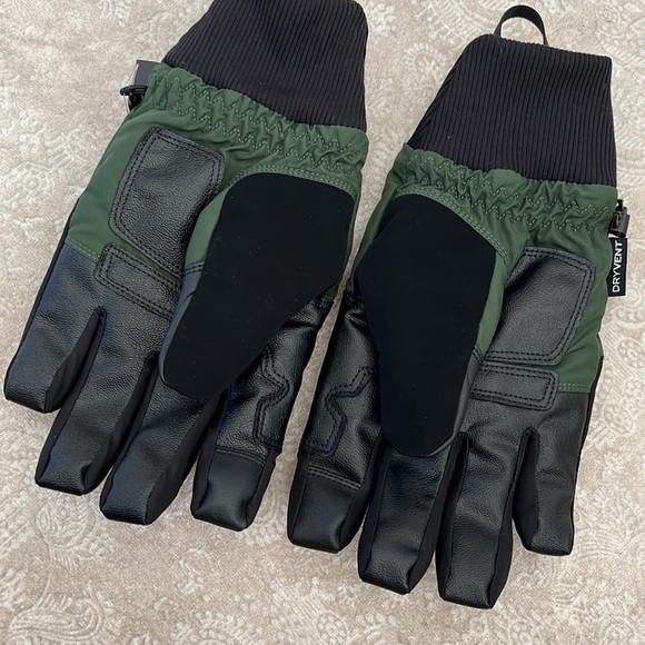 Brand New The North Face Montana Utility Gloves Green Black Touchscreen DryVent - Picture 10 of 16